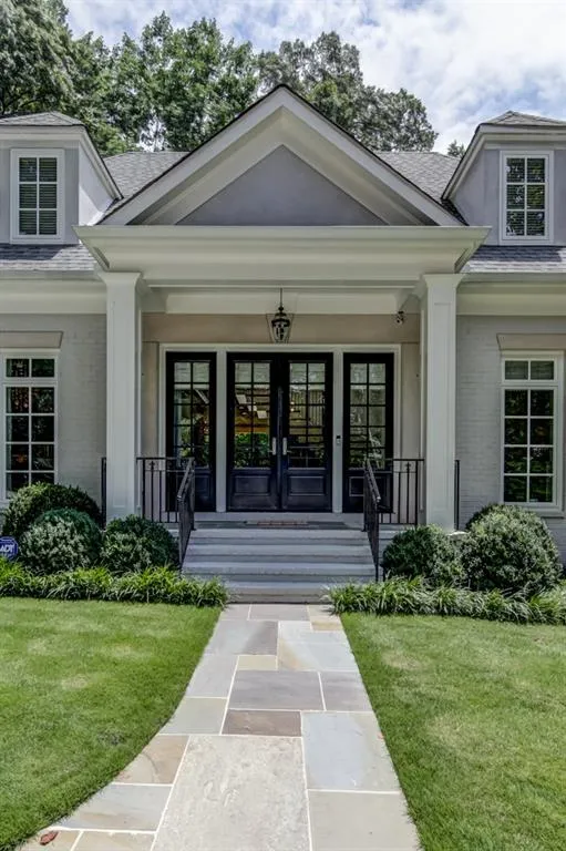 3431 W Paces Ferry Court, Atlanta, Georgia 30327, 5 Bedrooms Bedrooms, ,5 BathroomsBathrooms,Residential,Sold,3431 W Paces Ferry Court,5875016