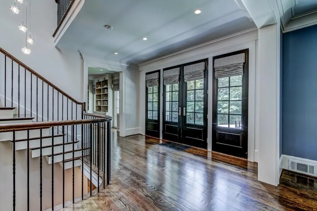 3431 W Paces Ferry Court, Atlanta, Georgia 30327, 5 Bedrooms Bedrooms, ,5 BathroomsBathrooms,Residential,Sold,3431 W Paces Ferry Court,5875016