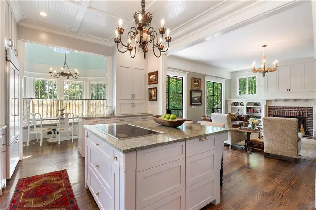 2519 Forrest Way Ne, Atlanta, Georgia 30305, 5 Bedrooms Bedrooms, 0 ,5 BathroomsBathrooms,Residential,For Sale,2519 Forrest Way Ne,7755177
