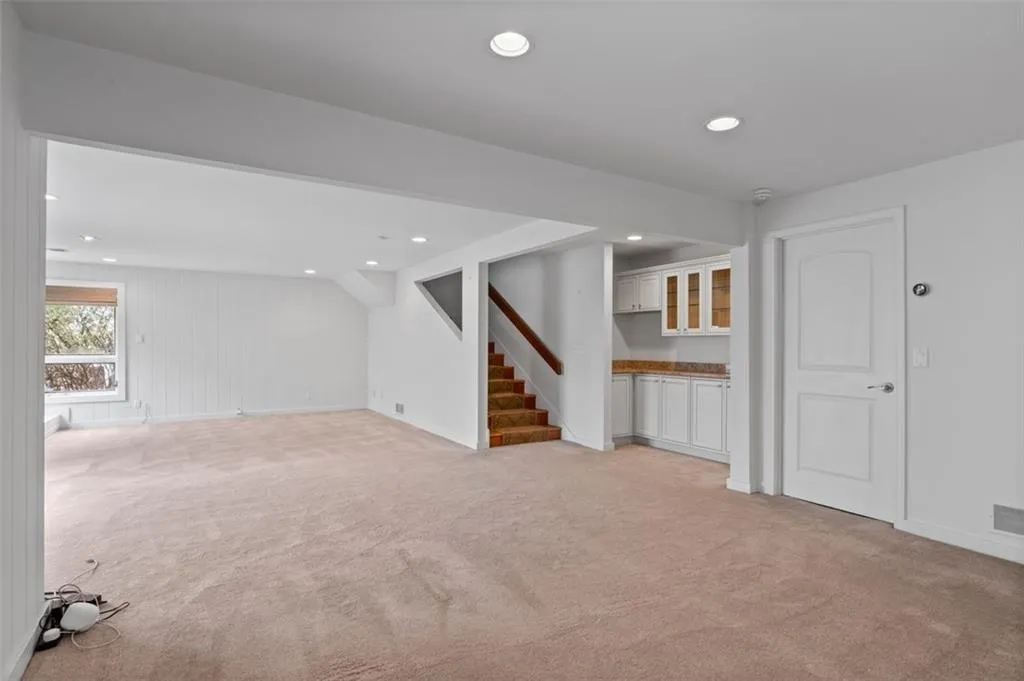 8700 The Fifth Green, Atlanta, Georgia 30350, 4 Bedrooms Bedrooms, ,3 BathroomsBathrooms,Residential,Sold,8700 The Fifth Green,7532459