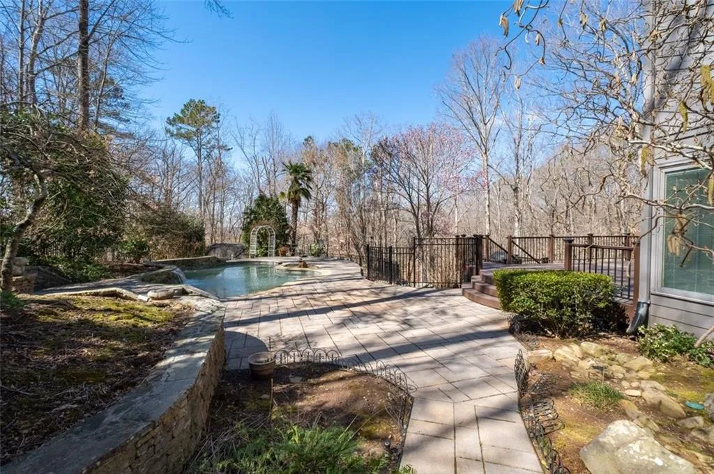 8700 The Fifth Green, Atlanta, Georgia 30350, 4 Bedrooms Bedrooms, ,3 BathroomsBathrooms,Residential,Sold,8700 The Fifth Green,7532459