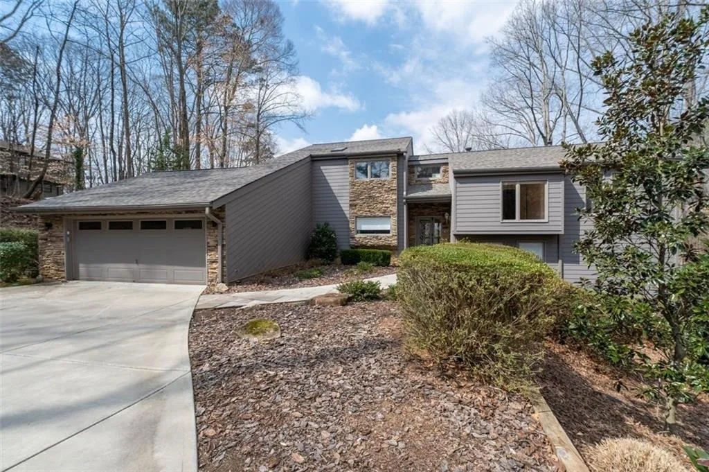 8700 The Fifth Green, Atlanta, Georgia 30350, 4 Bedrooms Bedrooms, ,3 BathroomsBathrooms,Residential,Sold,8700 The Fifth Green,7532459