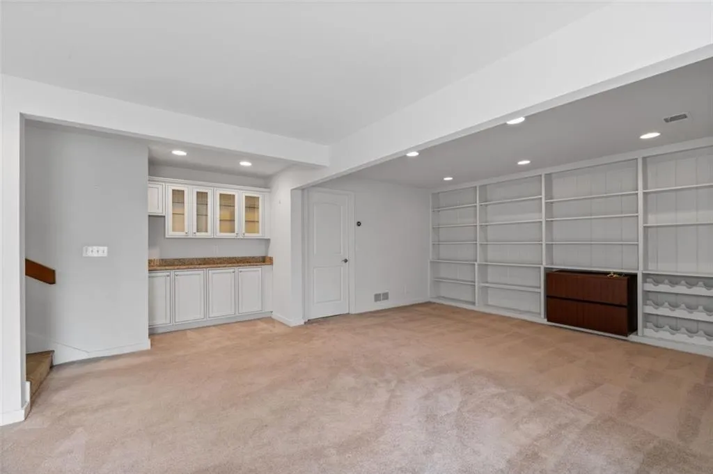 8700 The Fifth Green, Atlanta, Georgia 30350, 4 Bedrooms Bedrooms, ,3 BathroomsBathrooms,Residential,Sold,8700 The Fifth Green,7532459