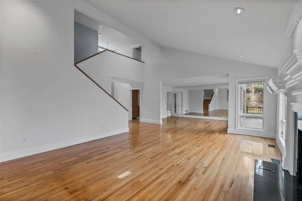 8700 The Fifth Green, Atlanta, Georgia 30350, 4 Bedrooms Bedrooms, ,3 BathroomsBathrooms,Residential,Sold,8700 The Fifth Green,7532459