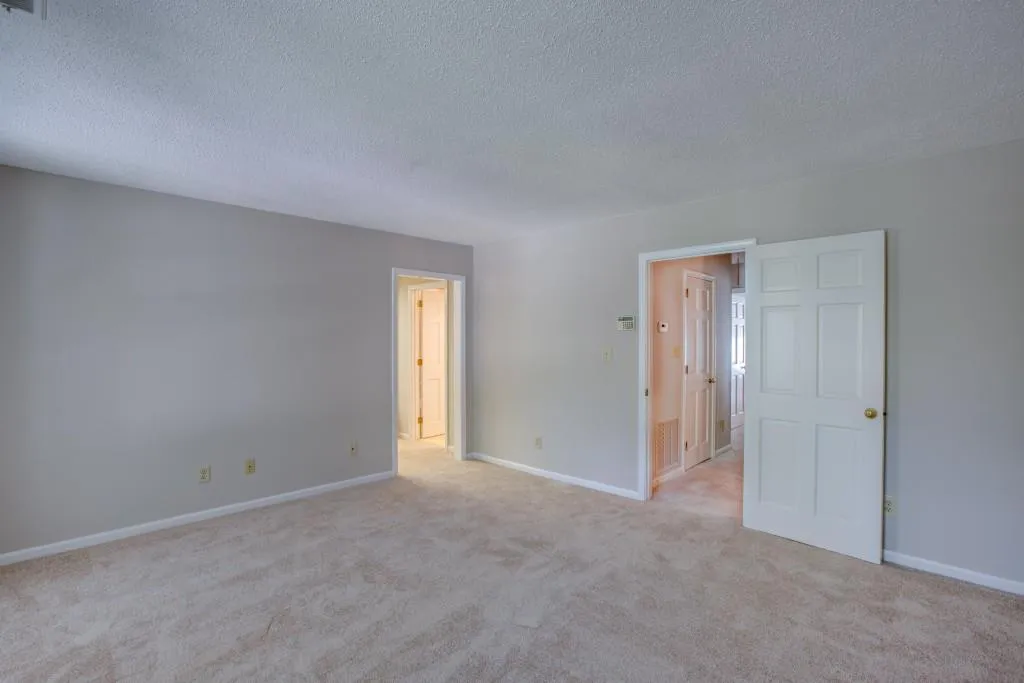 337 The Chace Ne, Sandy Springs, Georgia 30328, 3 Bedrooms Bedrooms, ,3 BathroomsBathrooms,Residential,Sold,337 The Chace Ne,5844548