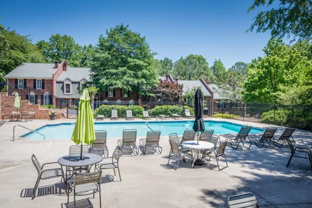 337 The Chace Ne, Sandy Springs, Georgia 30328, 3 Bedrooms Bedrooms, ,3 BathroomsBathrooms,Residential,Sold,337 The Chace Ne,5844548