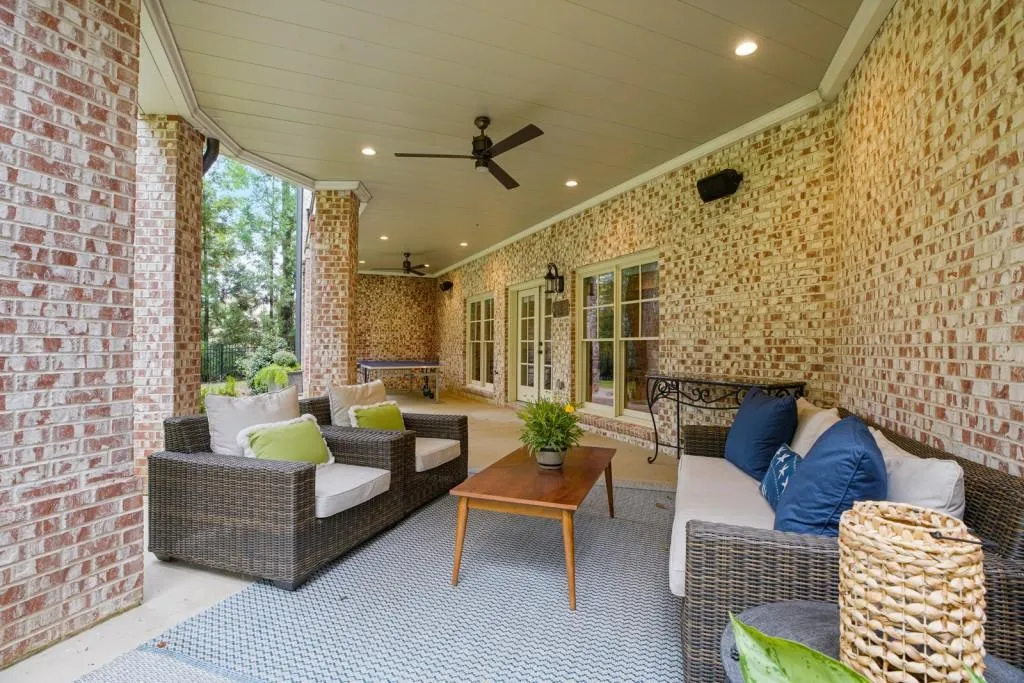 5230 Long Island Drive, Atlanta, Georgia 30327, 6 Bedrooms Bedrooms, ,6 BathroomsBathrooms,Residential,Sold,5230 Long Island Drive,6802895