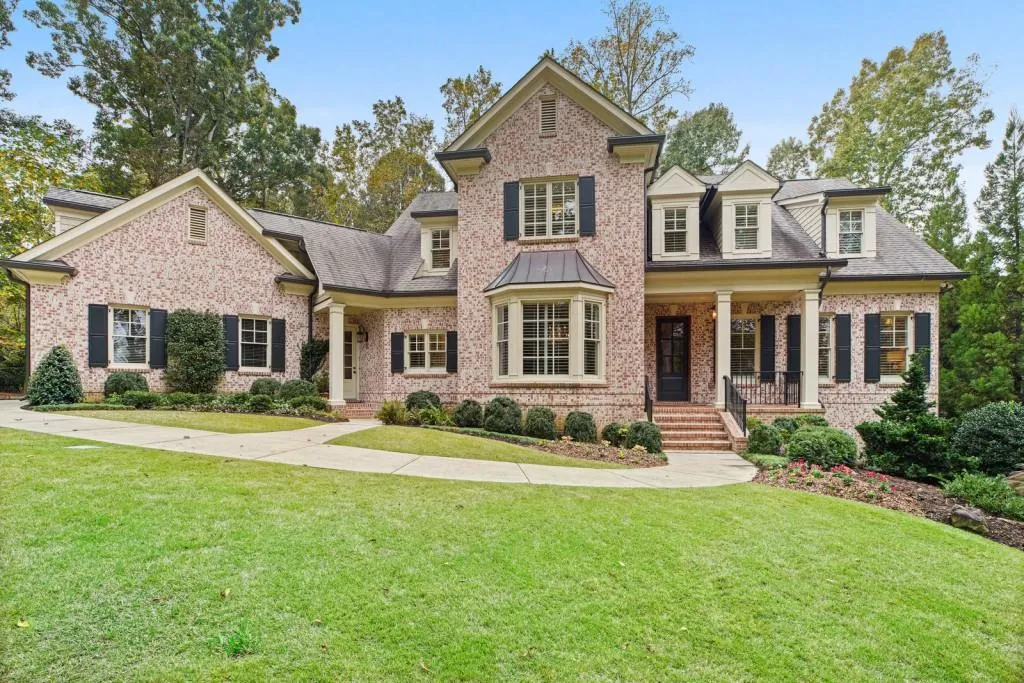 5230 Long Island Drive, Atlanta, Georgia 30327, 6 Bedrooms Bedrooms, ,6 BathroomsBathrooms,Residential,Sold,5230 Long Island Drive,6802895
