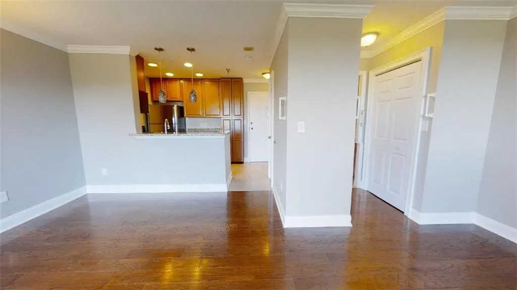 300 Johnson Ferry Road Ne Unit A913, Sandy Springs, Georgia 30328, 1 Bedroom Bedrooms, ,1 BathroomBathrooms,Residential,Sold,300 Johnson Ferry Road Ne Unit A913,7032175