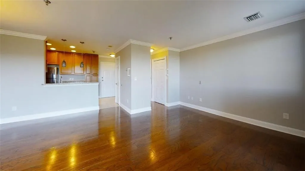 300 Johnson Ferry Road Ne Unit A913, Sandy Springs, Georgia 30328, 1 Bedroom Bedrooms, ,1 BathroomBathrooms,Residential,Sold,300 Johnson Ferry Road Ne Unit A913,7032175