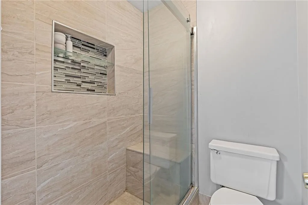 725 Dalrymple Road Unit 5c, Atlanta, Georgia 30328, 2 Bedrooms Bedrooms, ,2 BathroomsBathrooms,Residential,Sold,725 Dalrymple Road Unit 5c,7501967