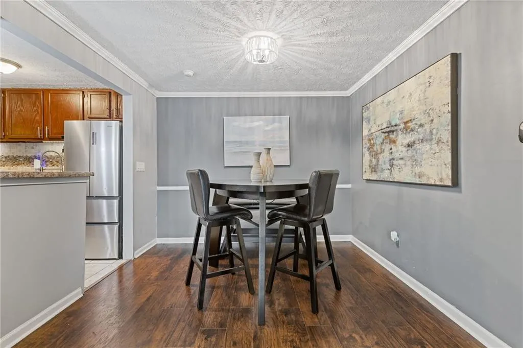 725 Dalrymple Road Unit 5c, Atlanta, Georgia 30328, 2 Bedrooms Bedrooms, ,2 BathroomsBathrooms,Residential,Sold,725 Dalrymple Road Unit 5c,7501967