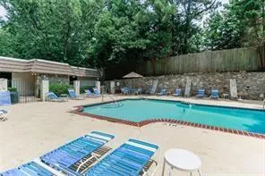 725 Dalrymple Road Unit 5c, Atlanta, Georgia 30328, 2 Bedrooms Bedrooms, ,2 BathroomsBathrooms,Residential,Sold,725 Dalrymple Road Unit 5c,7501967