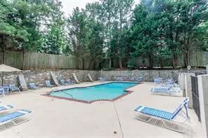 725 Dalrymple Road Unit 5c, Atlanta, Georgia 30328, 2 Bedrooms Bedrooms, ,2 BathroomsBathrooms,Residential,Sold,725 Dalrymple Road Unit 5c,7501967