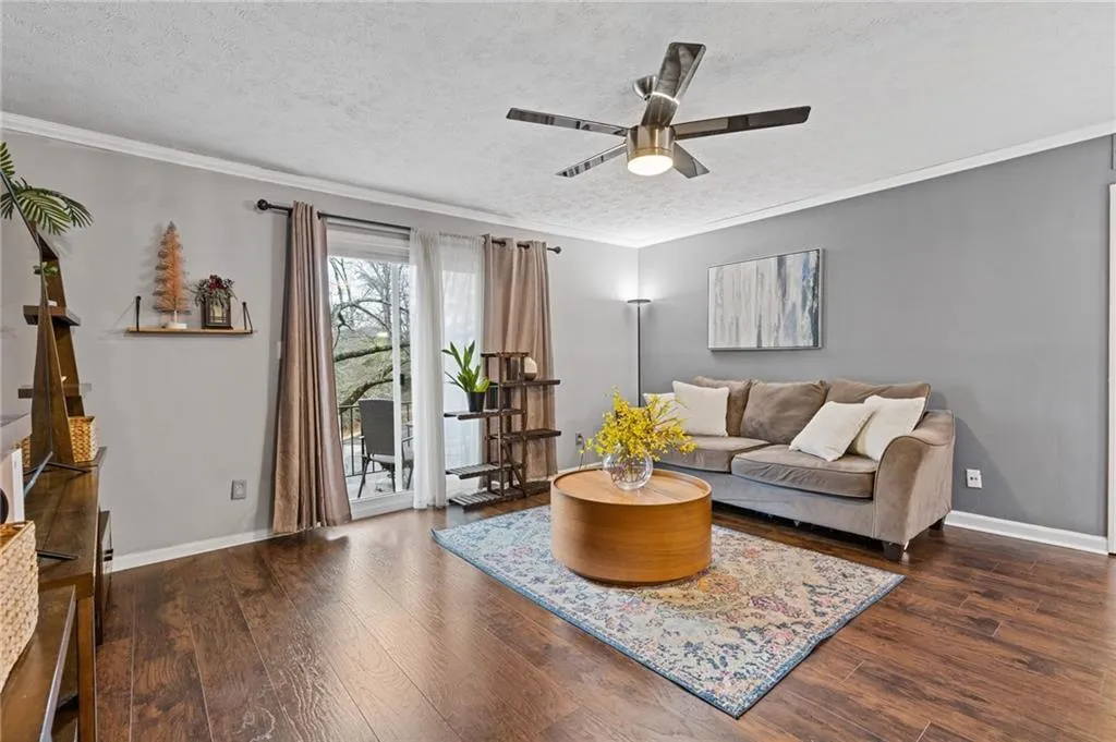 725 Dalrymple Road Unit 5c, Atlanta, Georgia 30328, 2 Bedrooms Bedrooms, ,2 BathroomsBathrooms,Residential,Sold,725 Dalrymple Road Unit 5c,7501967