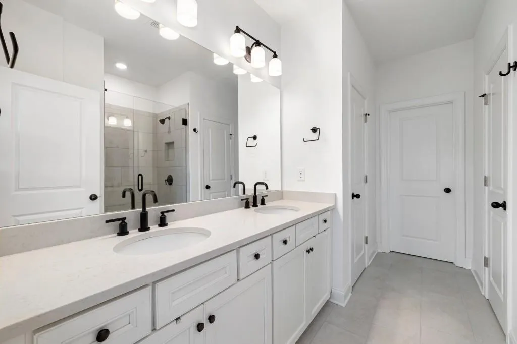 6639 Beacon Drive Unit 339, Sandy Springs, Georgia 30328, 3 Bedrooms Bedrooms, ,3 BathroomsBathrooms,Residential,Sold,6639 Beacon Drive Unit 339,7229745