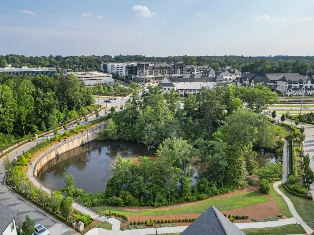 6639 Beacon Drive Unit 339, Sandy Springs, Georgia 30328, 3 Bedrooms Bedrooms, ,3 BathroomsBathrooms,Residential,Sold,6639 Beacon Drive Unit 339,7229745