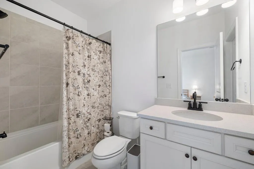 6639 Beacon Drive Unit 339, Sandy Springs, Georgia 30328, 3 Bedrooms Bedrooms, ,3 BathroomsBathrooms,Residential,Sold,6639 Beacon Drive Unit 339,7229745