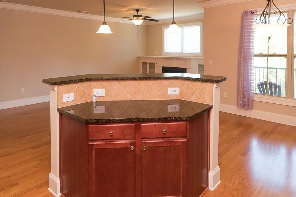 849 Perennial Drive, Sandy Springs, Georgia 30328, 3 Bedrooms Bedrooms, ,2 BathroomsBathrooms,Residential,Sold,849 Perennial Drive,5661920