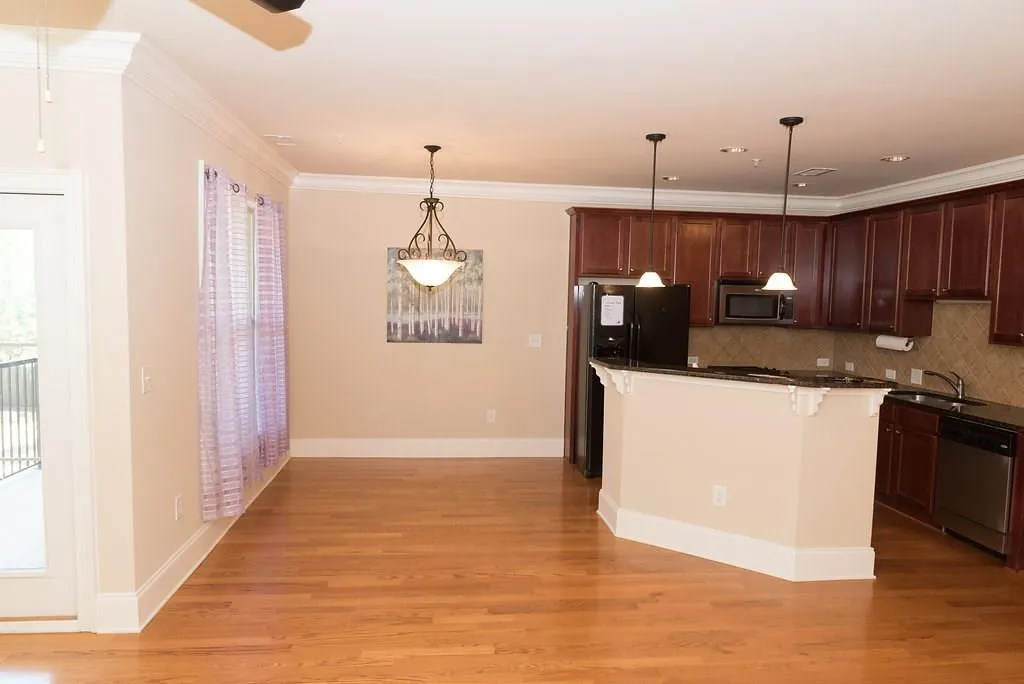 849 Perennial Drive, Sandy Springs, Georgia 30328, 3 Bedrooms Bedrooms, ,2 BathroomsBathrooms,Residential,Sold,849 Perennial Drive,5661920