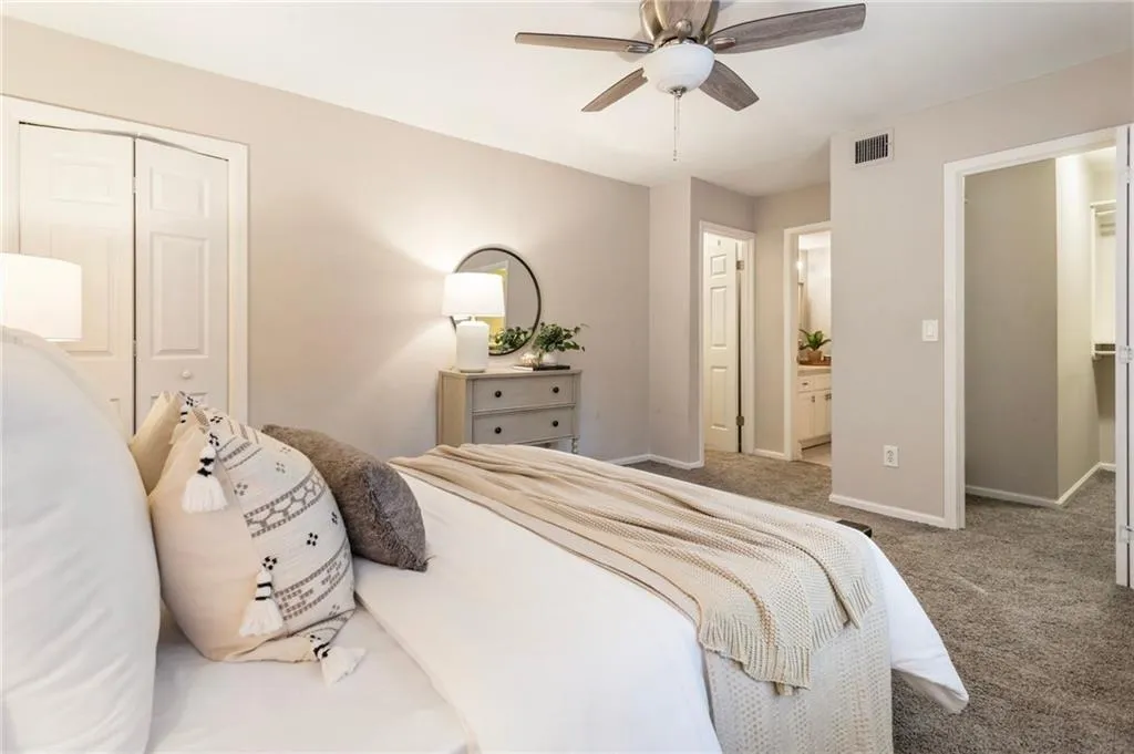 19 Arpege Way Nw, Atlanta, Georgia 30327, 2 Bedrooms Bedrooms, ,2 BathroomsBathrooms,Residential,For Sale,19 Arpege Way Nw,7610374