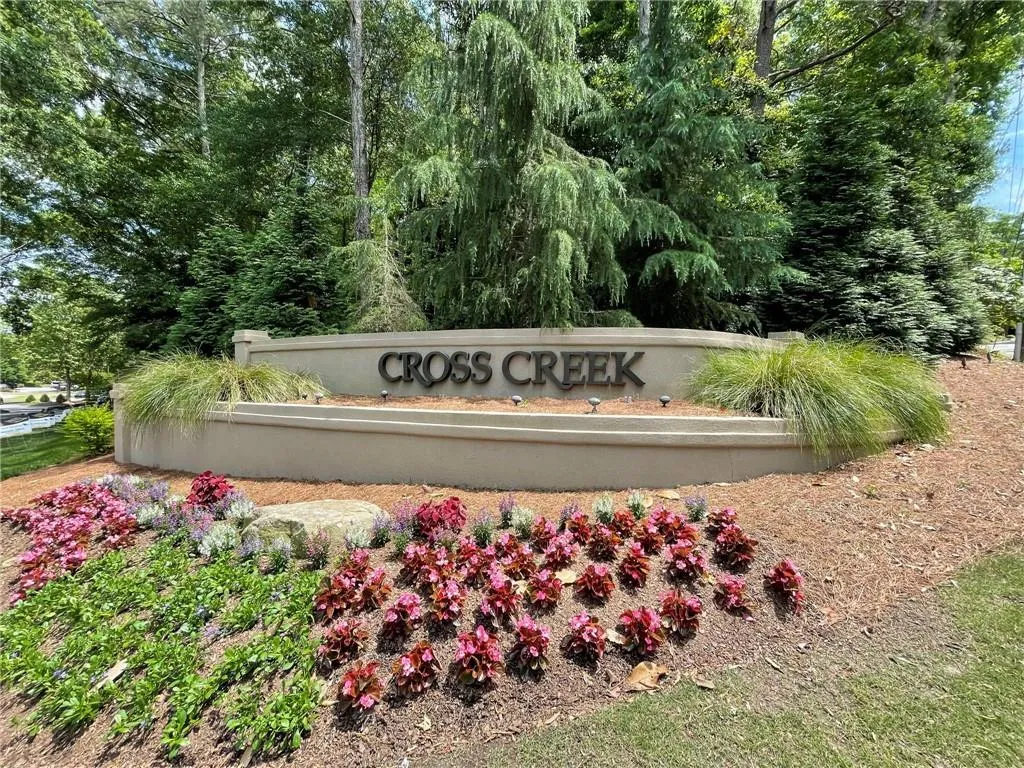 19 Arpege Way Nw, Atlanta, Georgia 30327, 2 Bedrooms Bedrooms, ,2 BathroomsBathrooms,Residential,For Sale,19 Arpege Way Nw,7610374