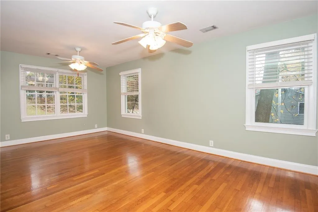 5750 Kayron Drive, Sandy Springs, Georgia 30328, 3 Bedrooms Bedrooms, ,3 BathroomsBathrooms,Residential,Sold,5750 Kayron Drive,7139902