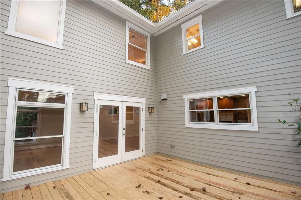 5750 Kayron Drive, Sandy Springs, Georgia 30328, 3 Bedrooms Bedrooms, ,3 BathroomsBathrooms,Residential,Sold,5750 Kayron Drive,7139902