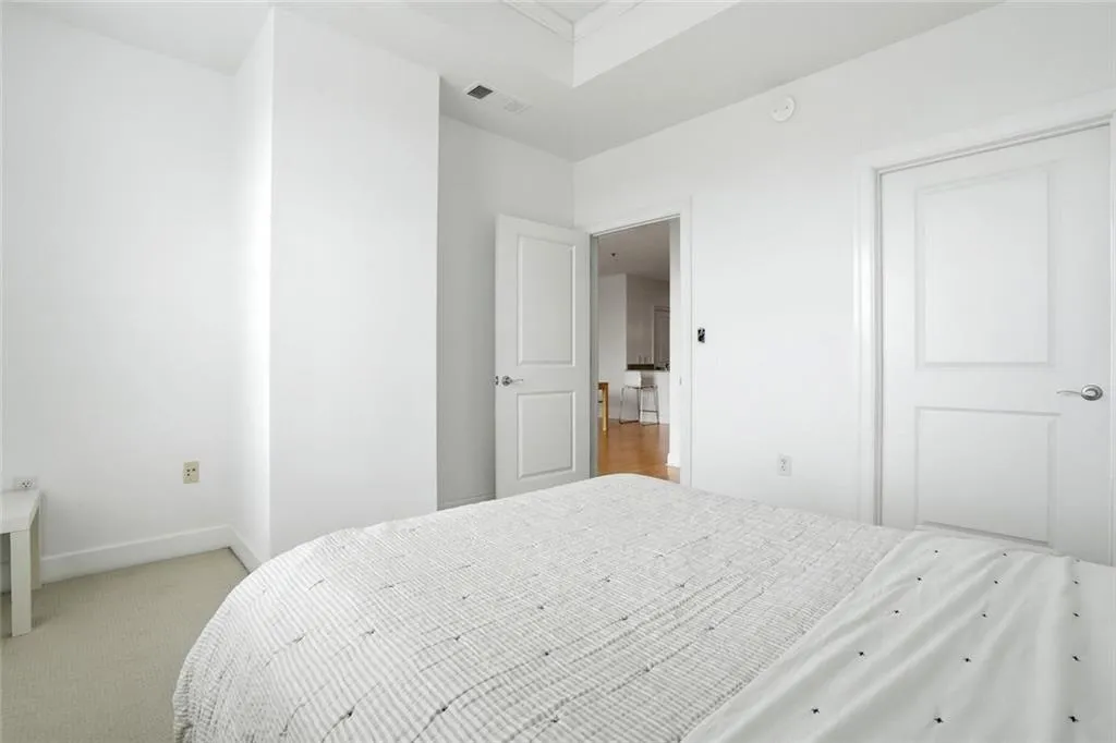 325 E Paces Ferry Road Ne Unit 1606, Atlanta, Georgia 30305, 1 Bedroom Bedrooms, 0 ,1 BathroomBathrooms,Residential,For Sale,325 E Paces Ferry Road Ne Unit 1606,7748446