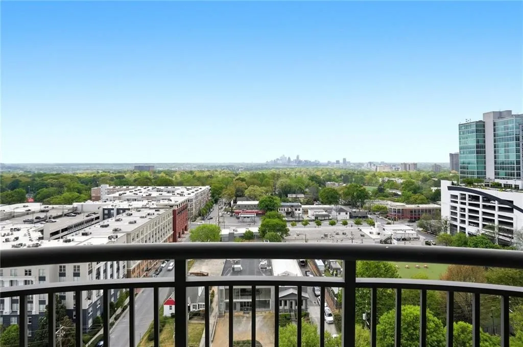 325 E Paces Ferry Road Ne Unit 1606, Atlanta, Georgia 30305, 1 Bedroom Bedrooms, 0 ,1 BathroomBathrooms,Residential,For Sale,325 E Paces Ferry Road Ne Unit 1606,7748446