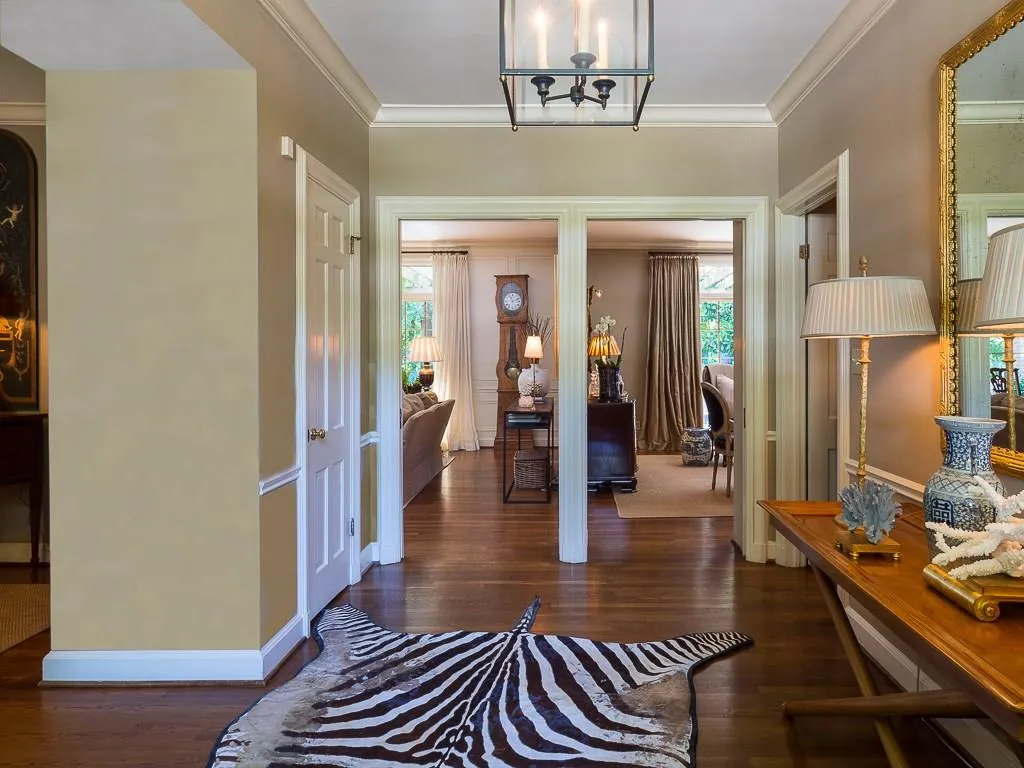 2642 Battle Overlook Nw, Atlanta, Georgia 30327, 4 Bedrooms Bedrooms, ,3 BathroomsBathrooms,Residential,Sold,2642 Battle Overlook Nw,5730462