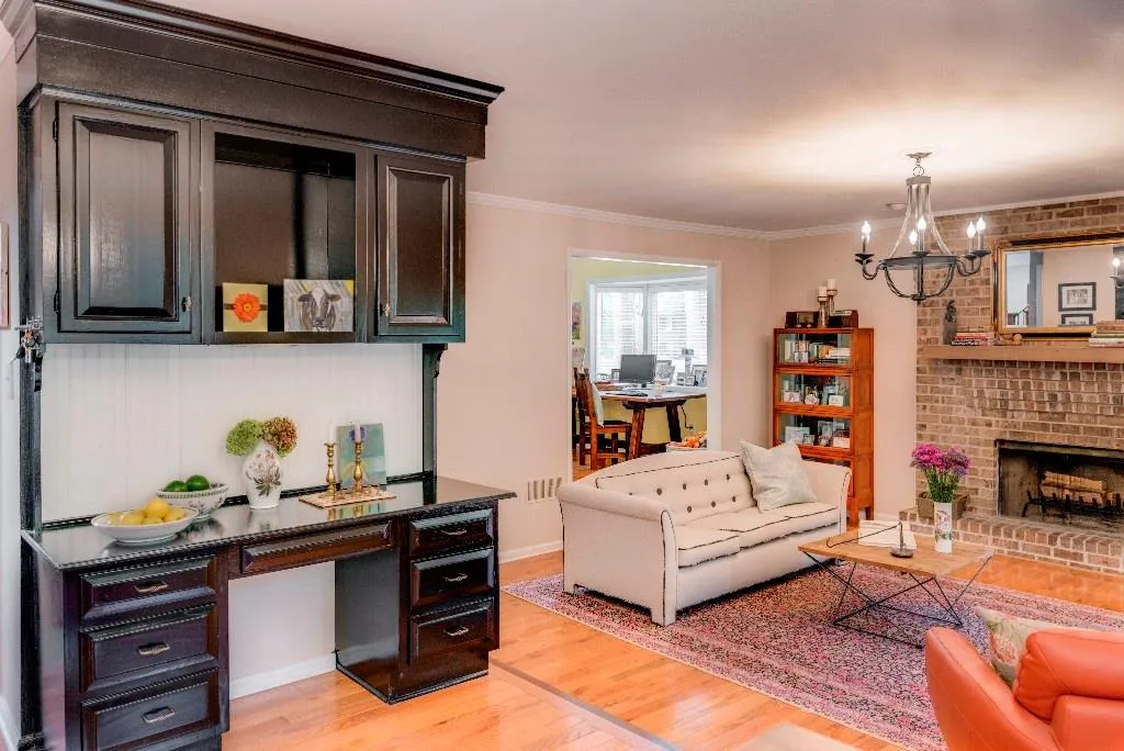 565 Tahoma Drive, Sandy Springs, Georgia 30350, 4 Bedrooms Bedrooms, ,3 BathroomsBathrooms,Residential,Sold,565 Tahoma Drive,5591536