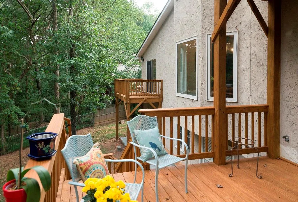 565 Tahoma Drive, Sandy Springs, Georgia 30350, 4 Bedrooms Bedrooms, ,3 BathroomsBathrooms,Residential,Sold,565 Tahoma Drive,5591536