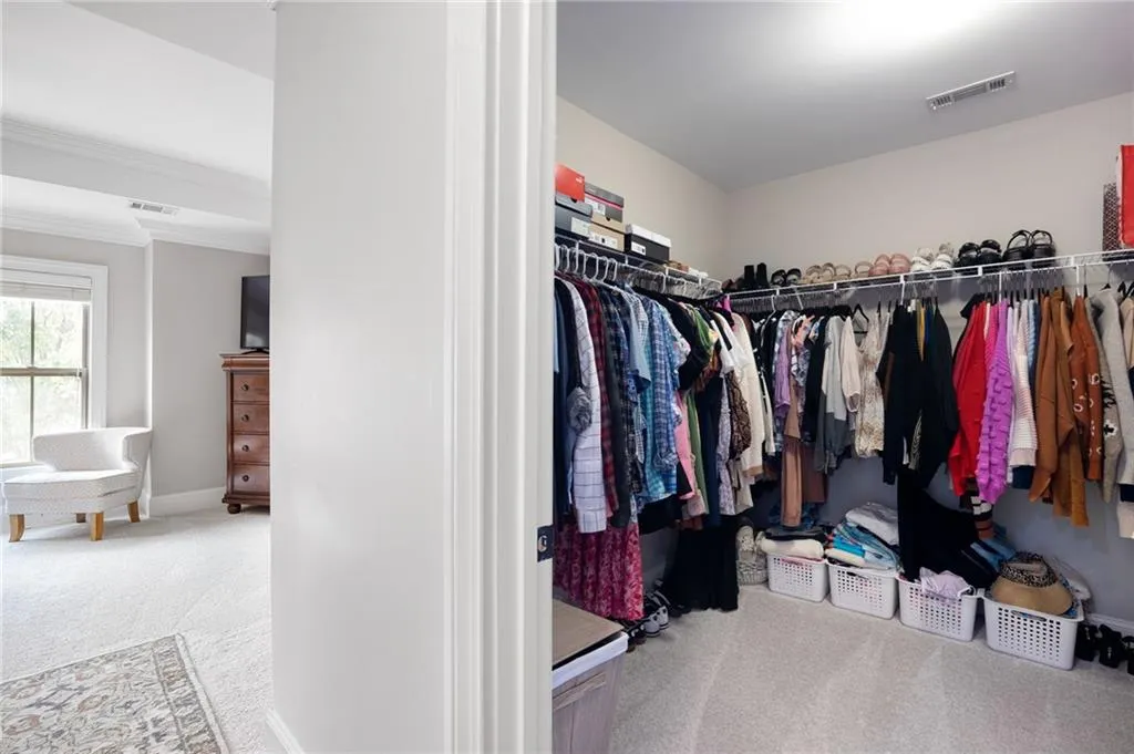 7720 Glisten Avenue Unit 295, Sandy Springs, Georgia 30328, 3 Bedrooms Bedrooms, ,2 BathroomsBathrooms,Residential,Sold,7720 Glisten Avenue Unit 295,7220726