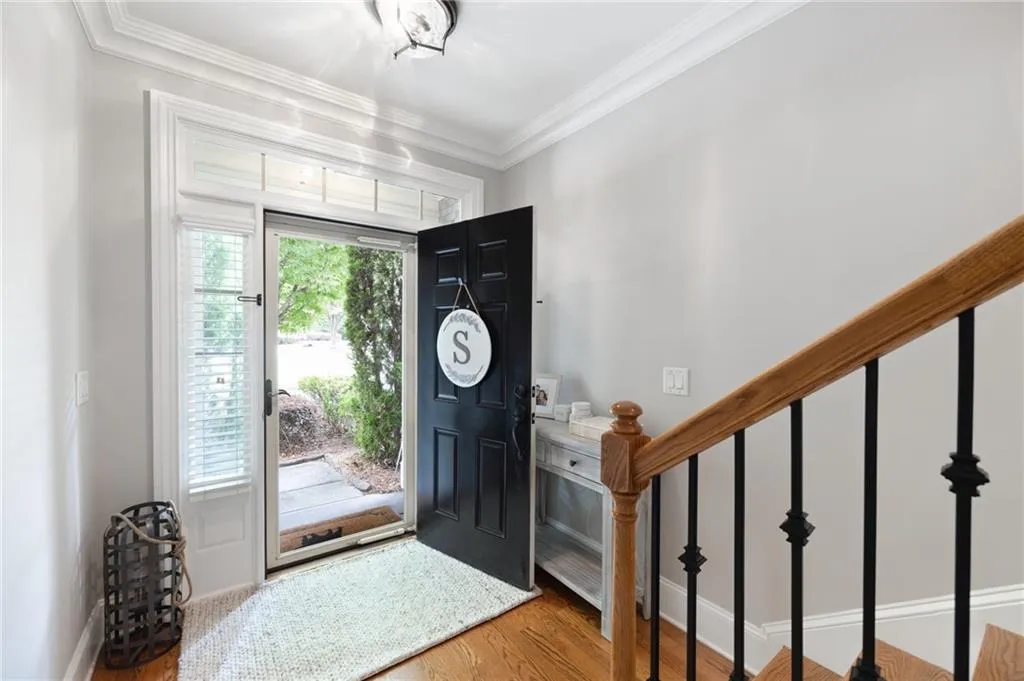 7720 Glisten Avenue Unit 295, Sandy Springs, Georgia 30328, 3 Bedrooms Bedrooms, ,2 BathroomsBathrooms,Residential,Sold,7720 Glisten Avenue Unit 295,7220726