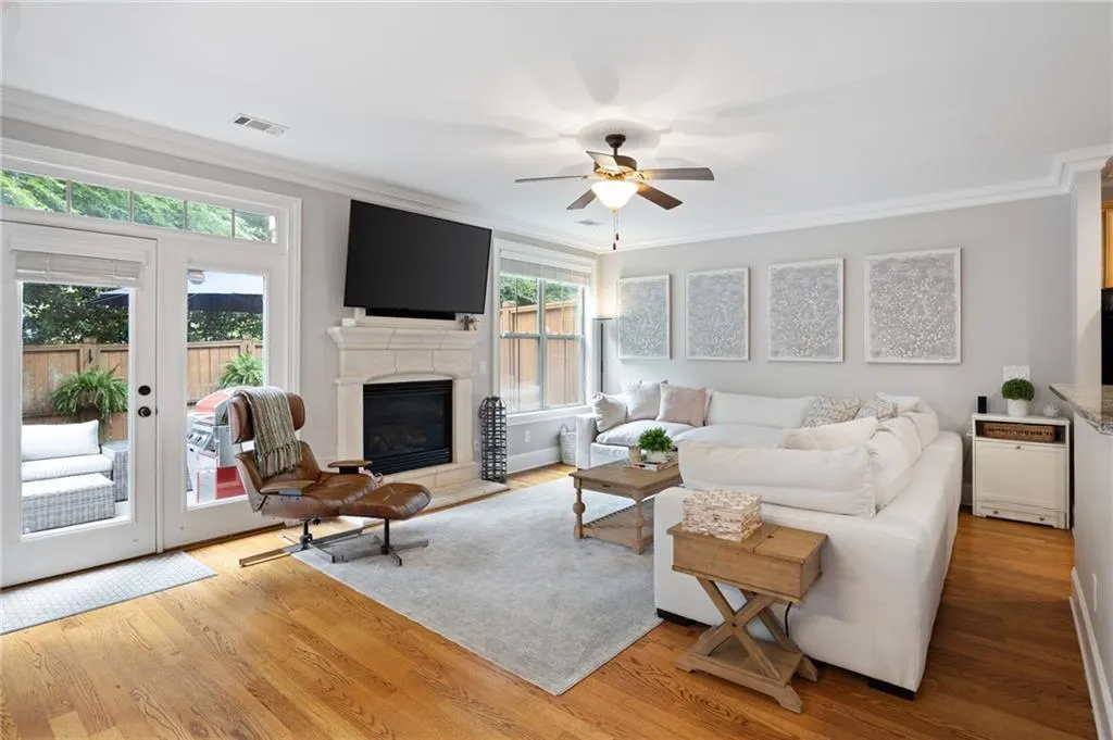 7720 Glisten Avenue Unit 295, Sandy Springs, Georgia 30328, 3 Bedrooms Bedrooms, ,2 BathroomsBathrooms,Residential,Sold,7720 Glisten Avenue Unit 295,7220726