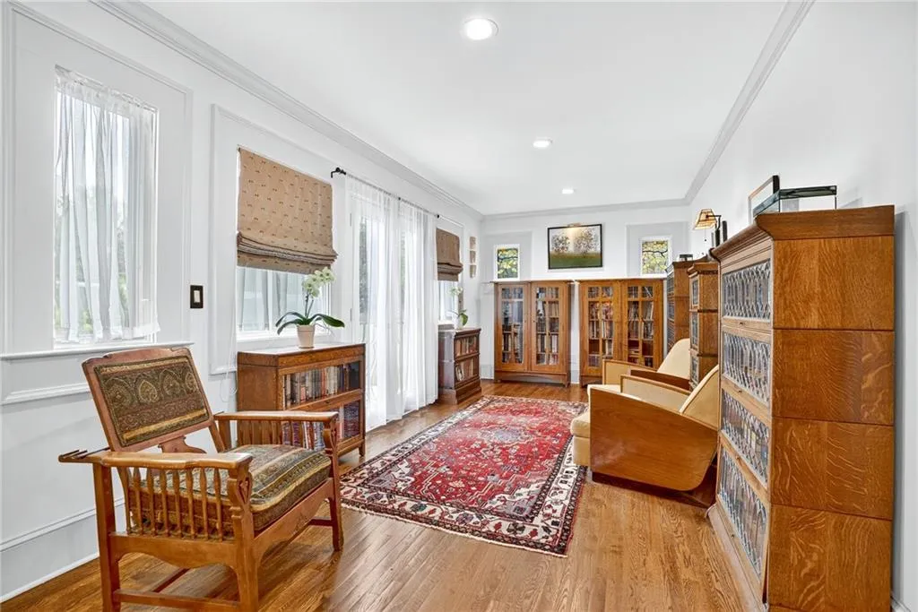 3230 W Andrews Drive Nw, Atlanta, Georgia 30305, 6 Bedrooms Bedrooms, ,5 BathroomsBathrooms,Residential,For Sale,3230 W Andrews Drive Nw,7631112