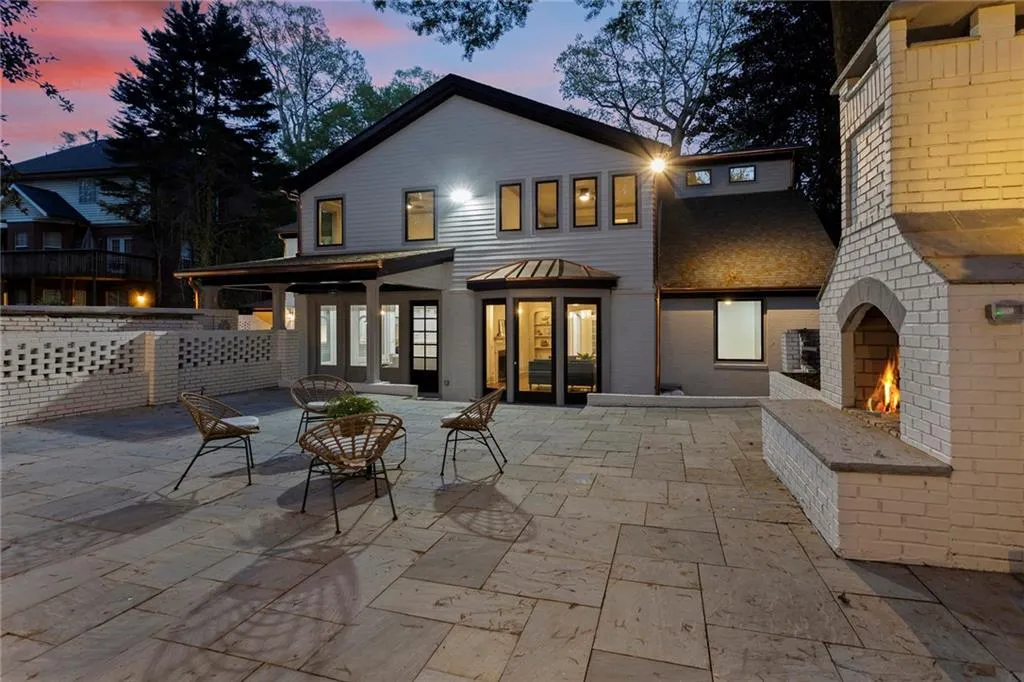 3230 W Andrews Drive Nw, Atlanta, Georgia 30305, 6 Bedrooms Bedrooms, ,5 BathroomsBathrooms,Residential,For Sale,3230 W Andrews Drive Nw,7631112 3230 W Andrews Drive Nw, Atlanta, Georgia 30305, 6 Bedrooms Bedrooms, ,5 BathroomsBathrooms,Residential,For Sale,3230 W Andrews Drive Nw,7631112