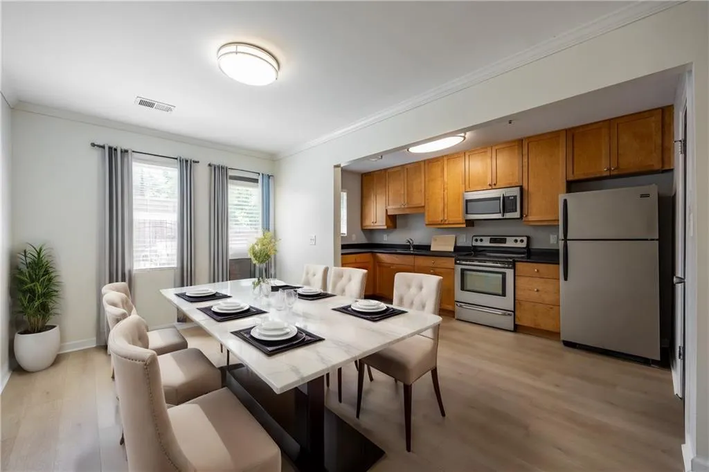 215 Winding River Drive Unit G, Atlanta, Georgia 30350, 2 Bedrooms Bedrooms, ,2 BathroomsBathrooms,Residential,Sold,215 Winding River Drive Unit G,7374190 215 Winding River Drive Unit G, Atlanta, Georgia 30350, 2 Bedrooms Bedrooms, ,2 BathroomsBathrooms,Residential,Sold,215 Winding River Drive Unit G,7374190