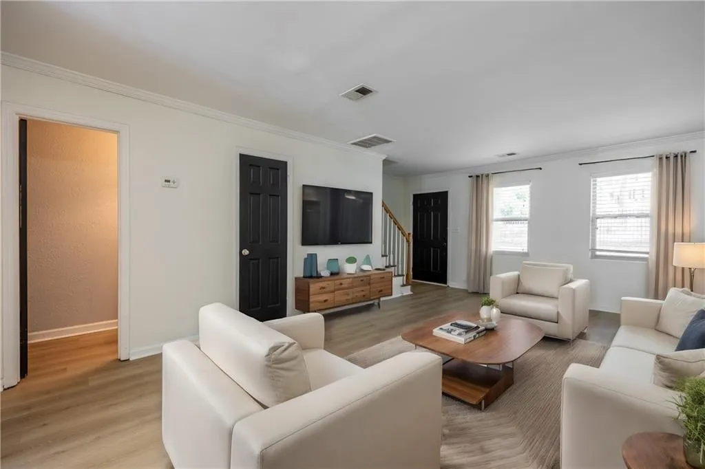 215 Winding River Drive Unit G, Atlanta, Georgia 30350, 2 Bedrooms Bedrooms, ,2 BathroomsBathrooms,Residential,Sold,215 Winding River Drive Unit G,7374190 215 Winding River Drive Unit G, Atlanta, Georgia 30350, 2 Bedrooms Bedrooms, ,2 BathroomsBathrooms,Residential,Sold,215 Winding River Drive Unit G,7374190