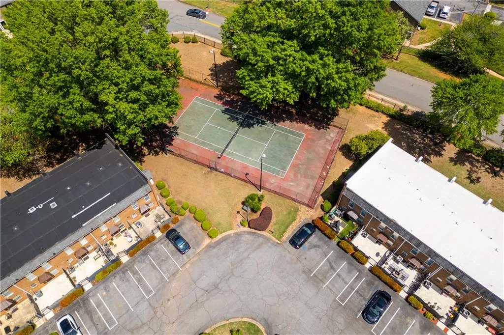 215 Winding River Drive Unit G, Atlanta, Georgia 30350, 2 Bedrooms Bedrooms, ,2 BathroomsBathrooms,Residential,Sold,215 Winding River Drive Unit G,7374190 215 Winding River Drive Unit G, Atlanta, Georgia 30350, 2 Bedrooms Bedrooms, ,2 BathroomsBathrooms,Residential,Sold,215 Winding River Drive Unit G,7374190