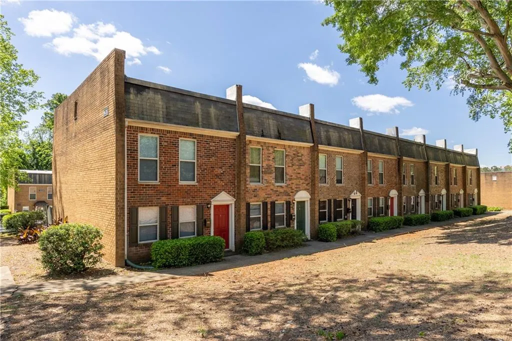 215 Winding River Drive Unit G, Atlanta, Georgia 30350, 2 Bedrooms Bedrooms, ,2 BathroomsBathrooms,Residential,Sold,215 Winding River Drive Unit G,7374190 215 Winding River Drive Unit G, Atlanta, Georgia 30350, 2 Bedrooms Bedrooms, ,2 BathroomsBathrooms,Residential,Sold,215 Winding River Drive Unit G,7374190