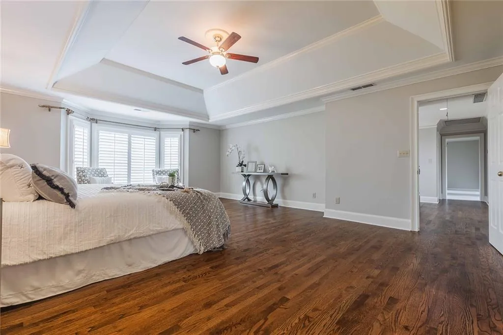 225 Embassy Court, Atlanta, Georgia 30328, 3 Bedrooms Bedrooms, ,2 BathroomsBathrooms,Residential,Sold,225 Embassy Court,7391110