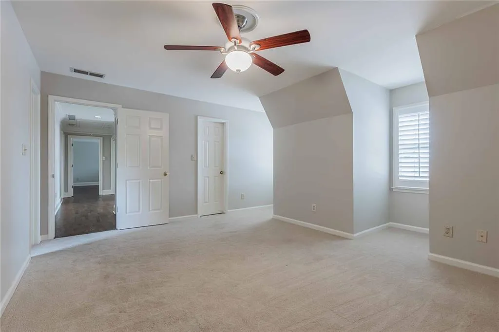 225 Embassy Court, Atlanta, Georgia 30328, 3 Bedrooms Bedrooms, ,2 BathroomsBathrooms,Residential,Sold,225 Embassy Court,7391110