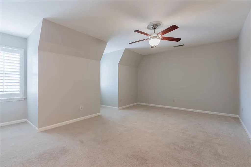 225 Embassy Court, Atlanta, Georgia 30328, 3 Bedrooms Bedrooms, ,2 BathroomsBathrooms,Residential,Sold,225 Embassy Court,7391110
