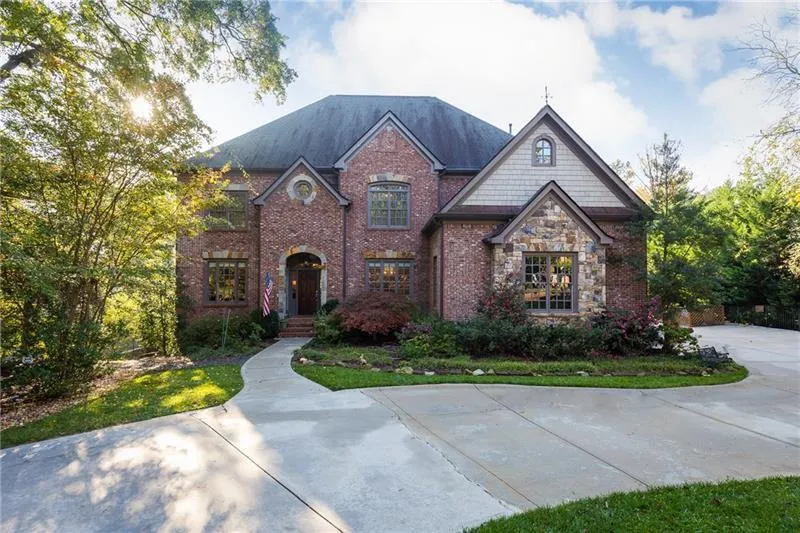 153 Mystic Place, Atlanta, Georgia 30342, 6 Bedrooms Bedrooms, ,6 BathroomsBathrooms,Residential,Sold,153 Mystic Place,6043488