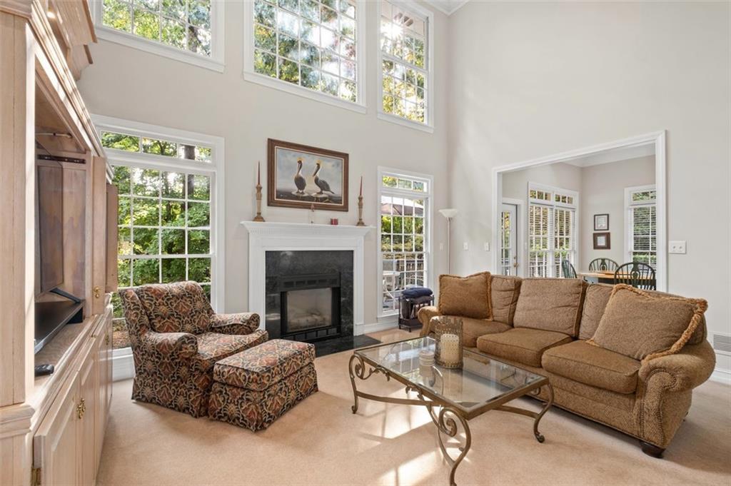 255 LEDGEMONT Court, Atlanta, Georgia 30342, 5 Bedrooms Bedrooms, ,3 BathroomsBathrooms,Residential,Sold,255 LEDGEMONT Court,7294139