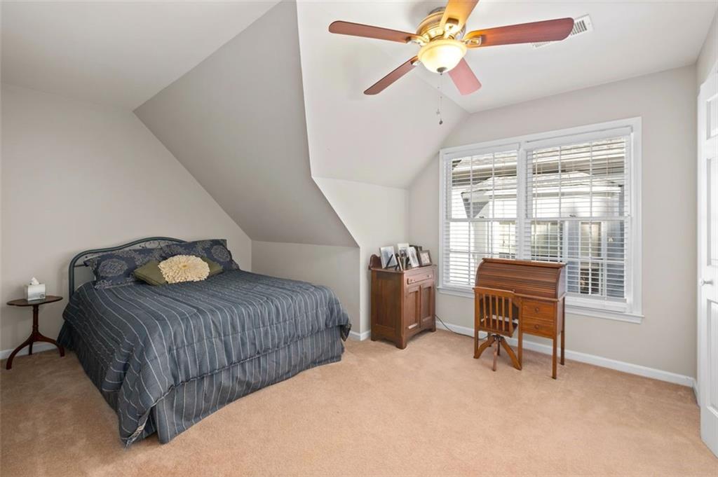 255 LEDGEMONT Court, Atlanta, Georgia 30342, 5 Bedrooms Bedrooms, ,3 BathroomsBathrooms,Residential,Sold,255 LEDGEMONT Court,7294139