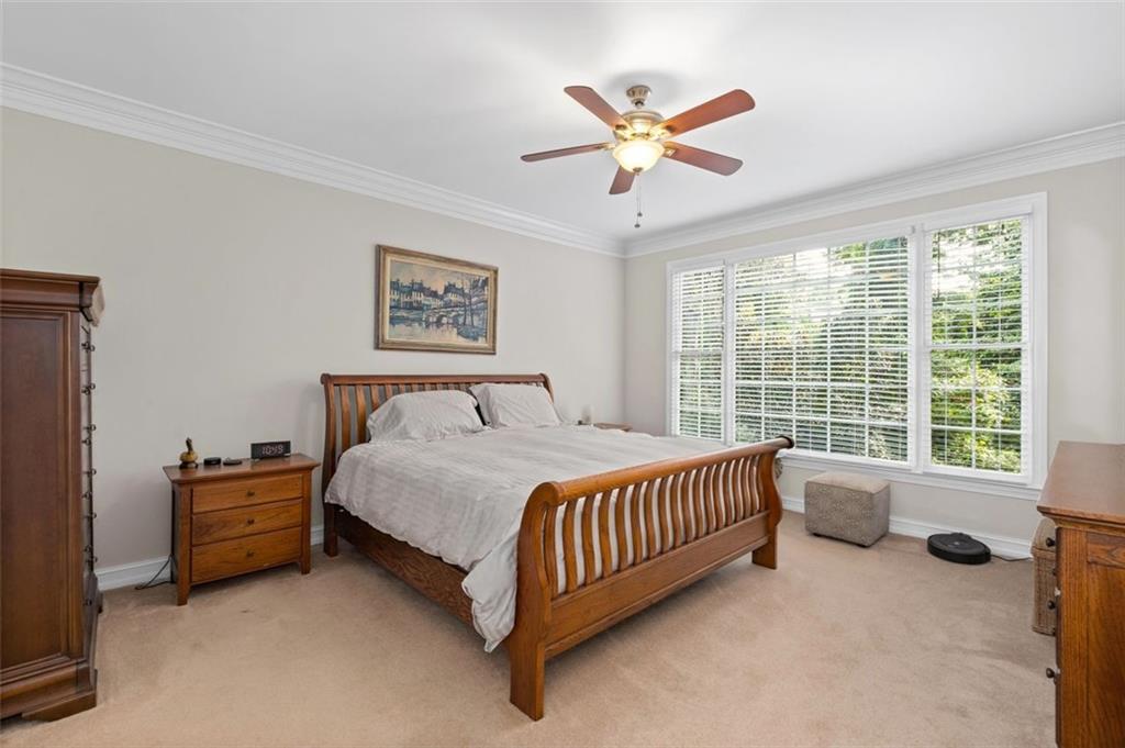 255 LEDGEMONT Court, Atlanta, Georgia 30342, 5 Bedrooms Bedrooms, ,3 BathroomsBathrooms,Residential,Sold,255 LEDGEMONT Court,7294139