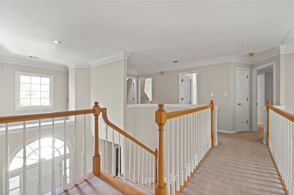 255 LEDGEMONT Court, Atlanta, Georgia 30342, 5 Bedrooms Bedrooms, ,3 BathroomsBathrooms,Residential,Sold,255 LEDGEMONT Court,7294139